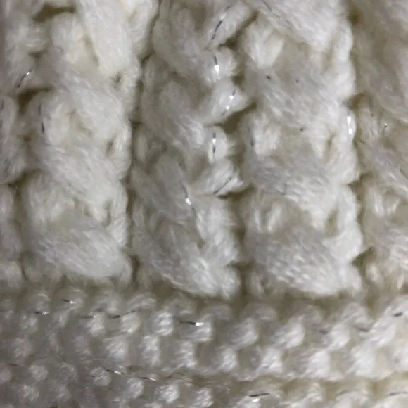 Max Studio Winter Toque - Picture 4 of 4